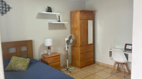 Habitación Alborada 2 con baño privado